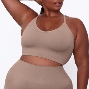 SET Active Ribbed V Bra | Color - Sand